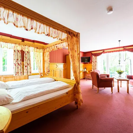 Landgasthof Hengstforder Muehle * Apen
